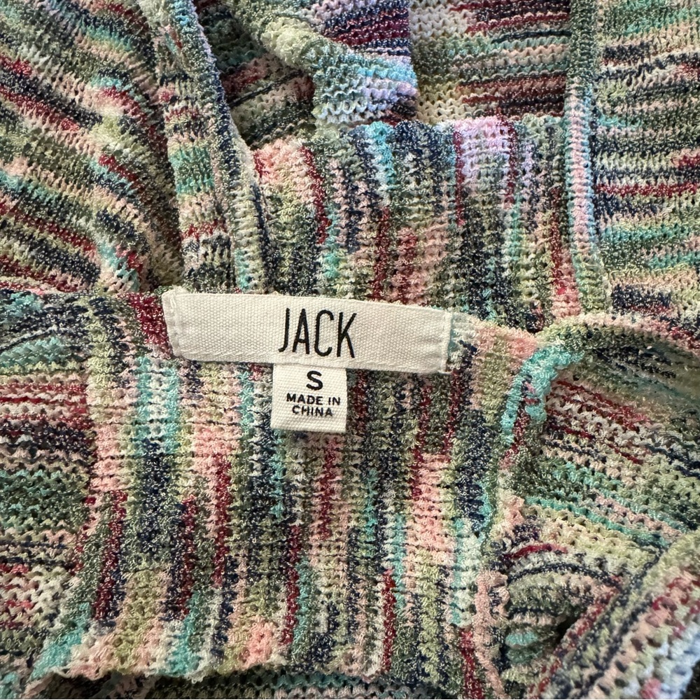 Open Back Multicolored Knit Tank Top - Picture 5 of 6